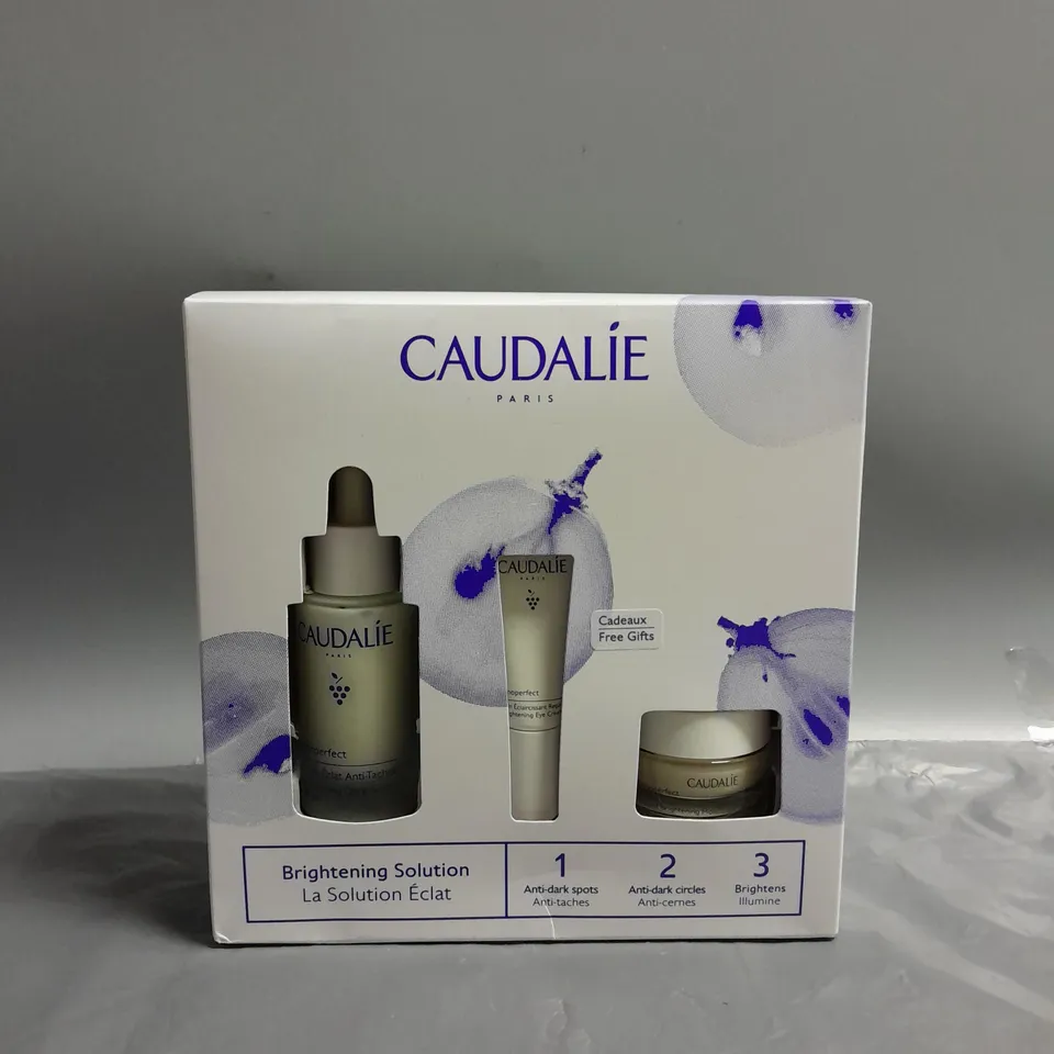 BOXED CAUDALIE PARIS BRIGHTENING SOLUTION SET