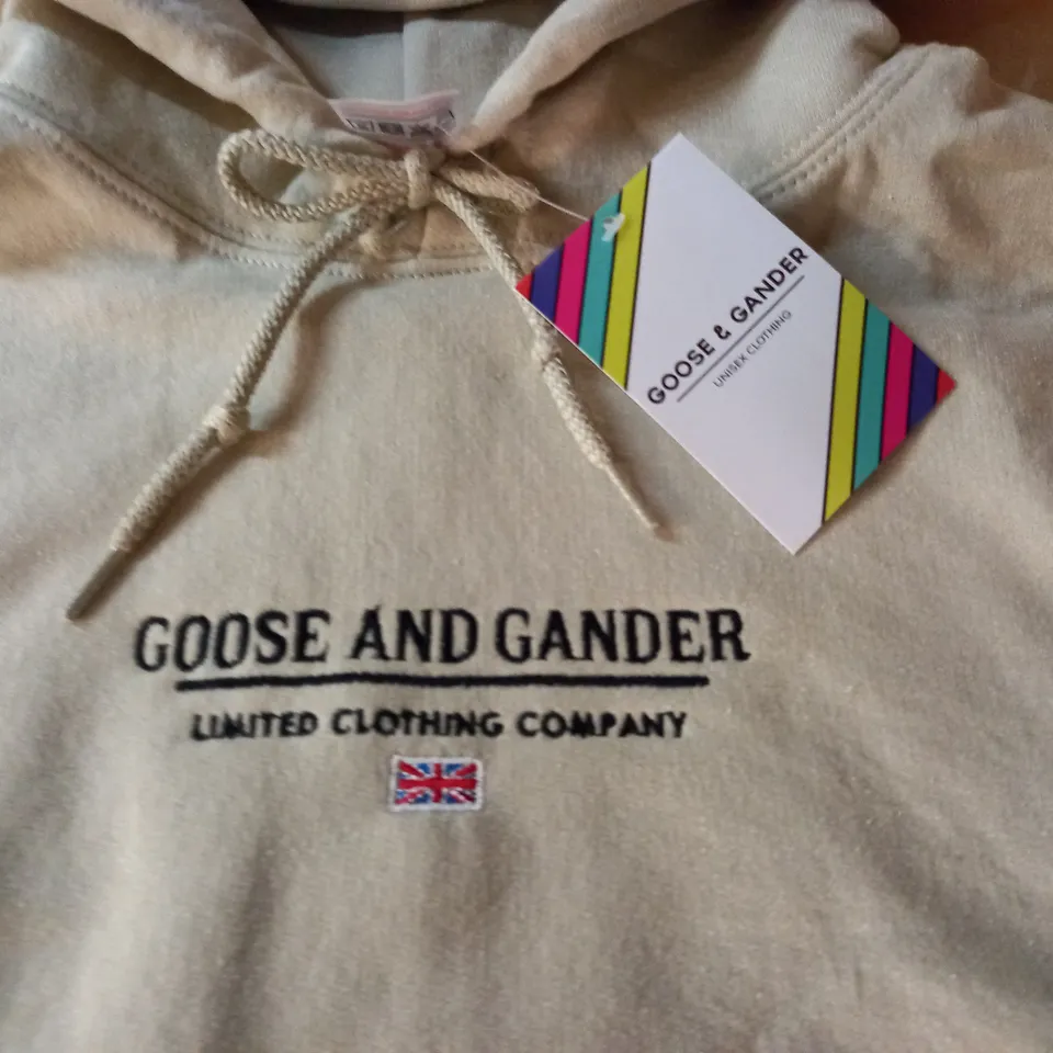 GOOSE AND GANDER BEIGE HOODIE - M