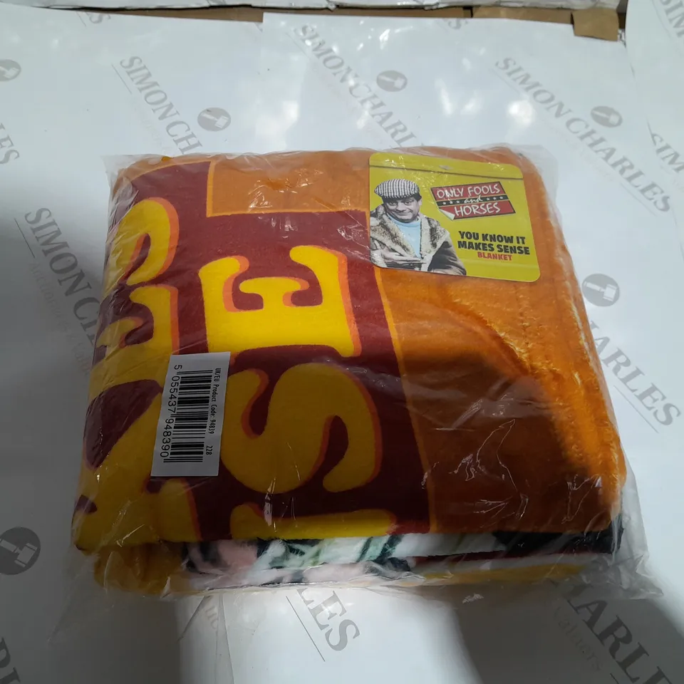 ONLY FOOLS AND HORSES " YOU KNOW IT MAKES SENSE "  BLANKET