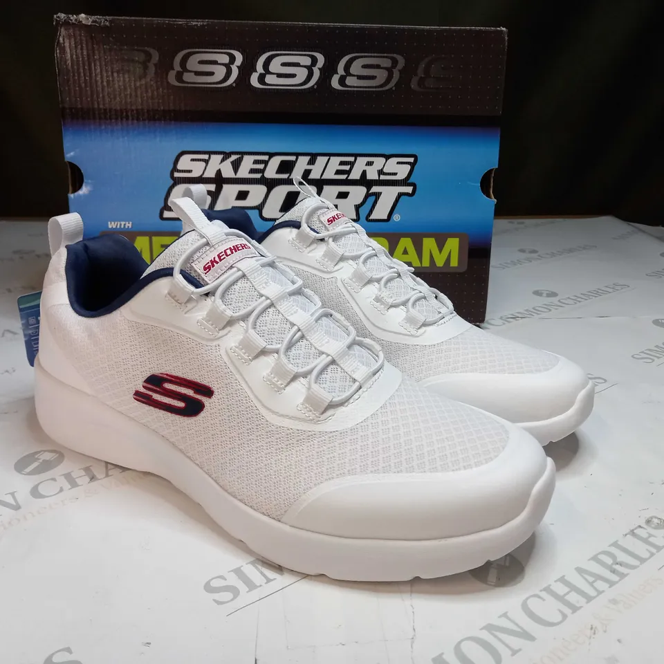 SKETCHERS MEMORY FOAM DYNAMIGHT 2 IN WHITE/NAVY/RED - SIZE 9