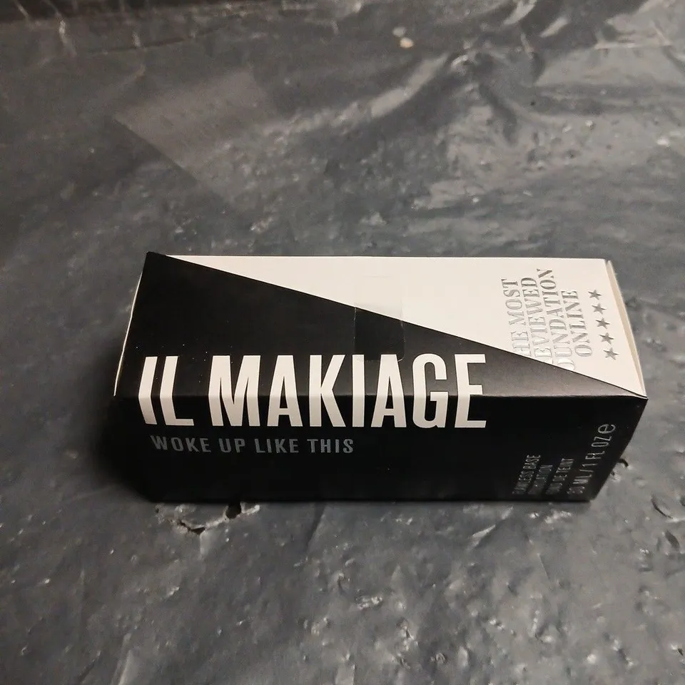 IL MAKIAGE FLAWLESS BASE FOUNDATION – WOKE UP LIKE THIS, 80 ML