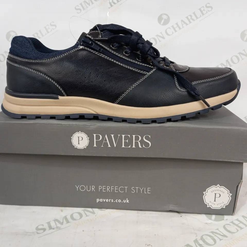 BOXED PAIR OF PAVERS SHOES IN NAVY UK SIZE 12