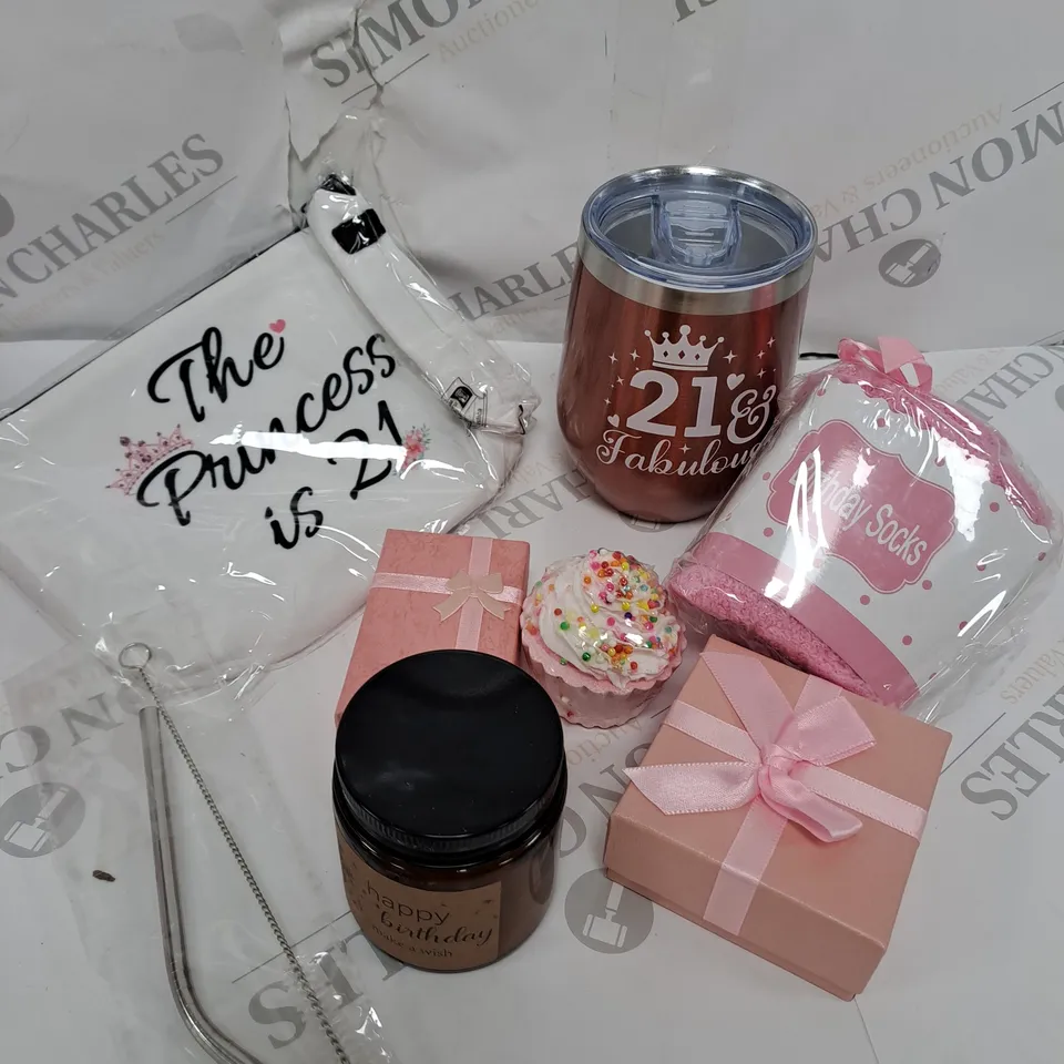 21ST BIRTHDAY PRESENT BOX TO INCLUDE CUP, SOCKS, CANDLE ETC