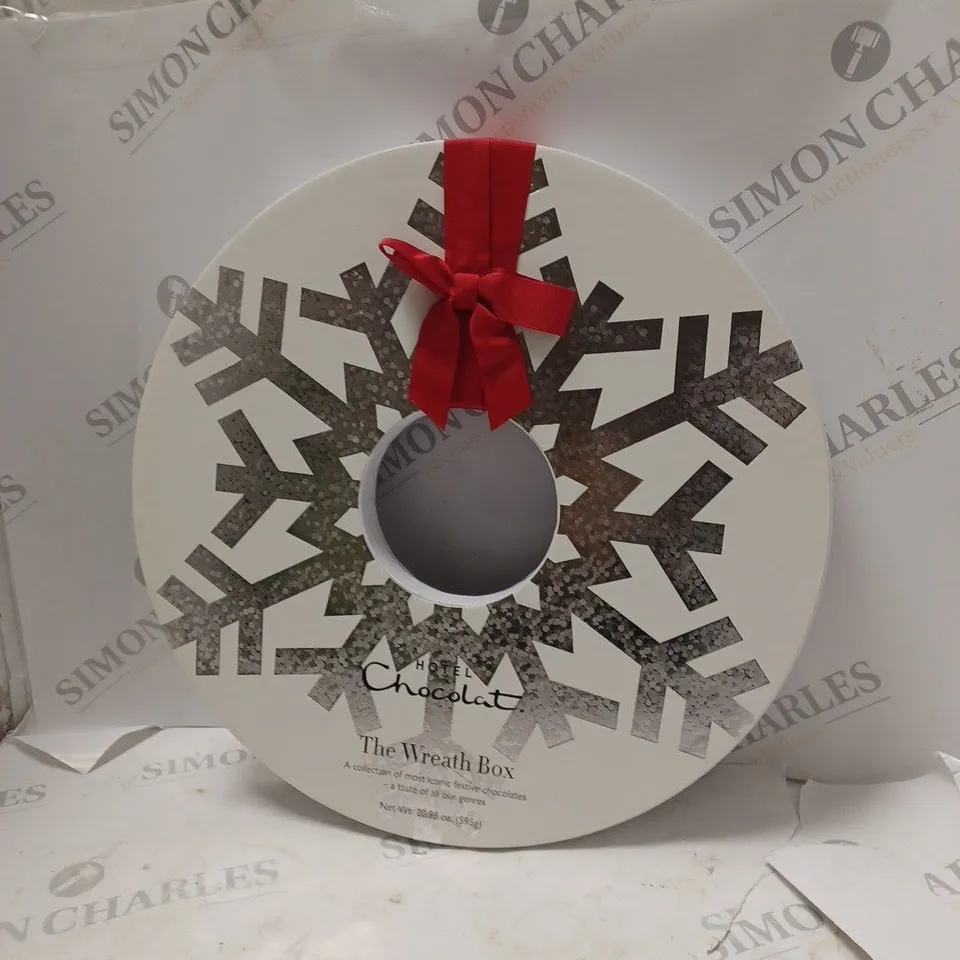 HOTEL CHOCOLAT THE WREATH BOX