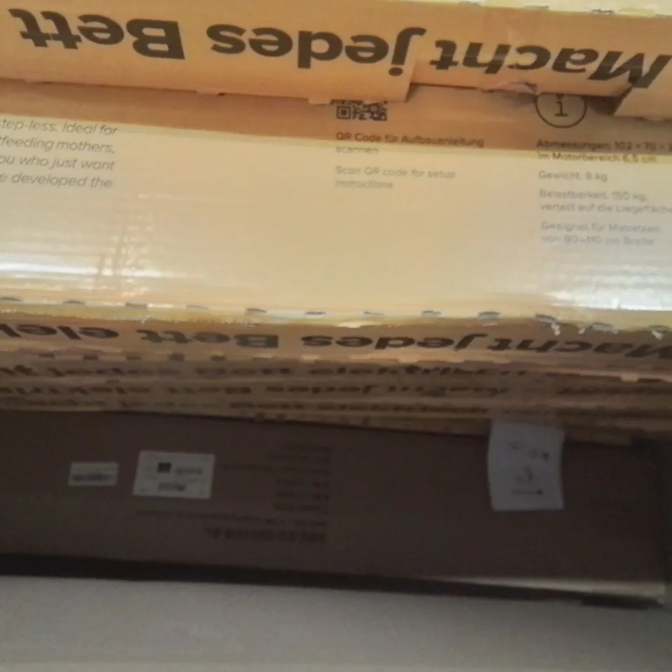 PALLET CONTAINING MULTIPLE COSY LIFTS