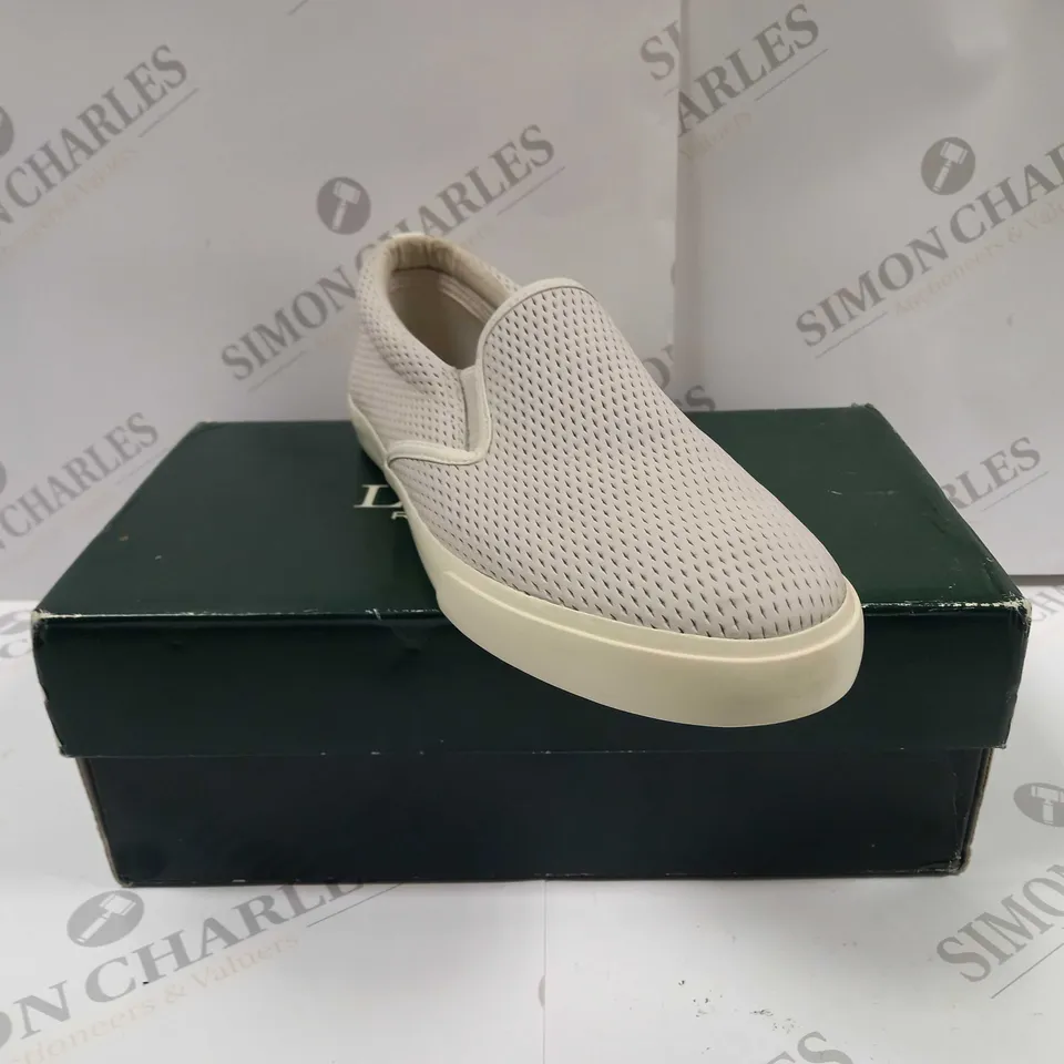 BOXED PAIR OF RALPH LAUREN SHOES IN CEDAR GREY UK SIZE 8