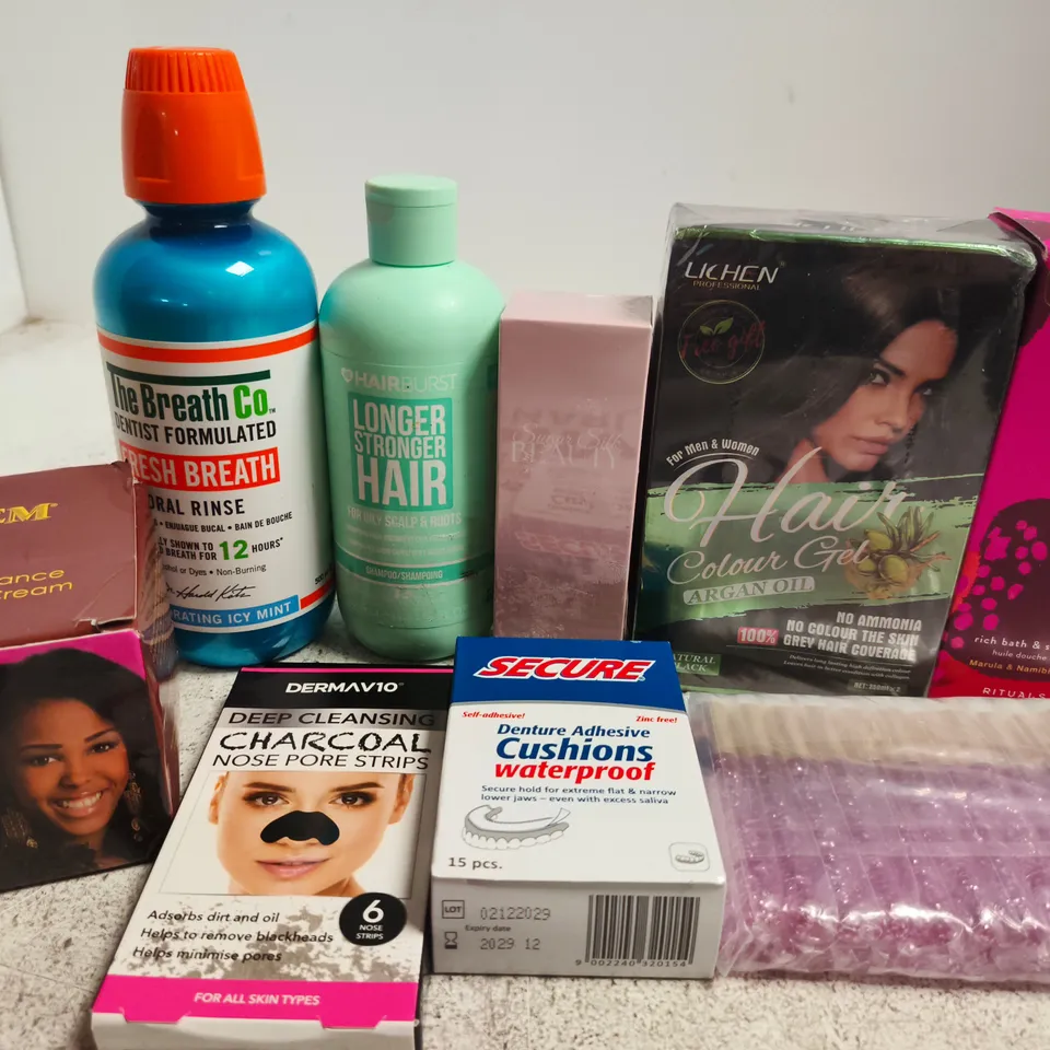 APPROX 12 ASSORTED BEAUTY PRODUCTS TO INCLUDE HAIRBURST SHAMPOO, RITUALS... BATH/SHOWER OIL, CHARCOAL NOSE STRIPS, ETC