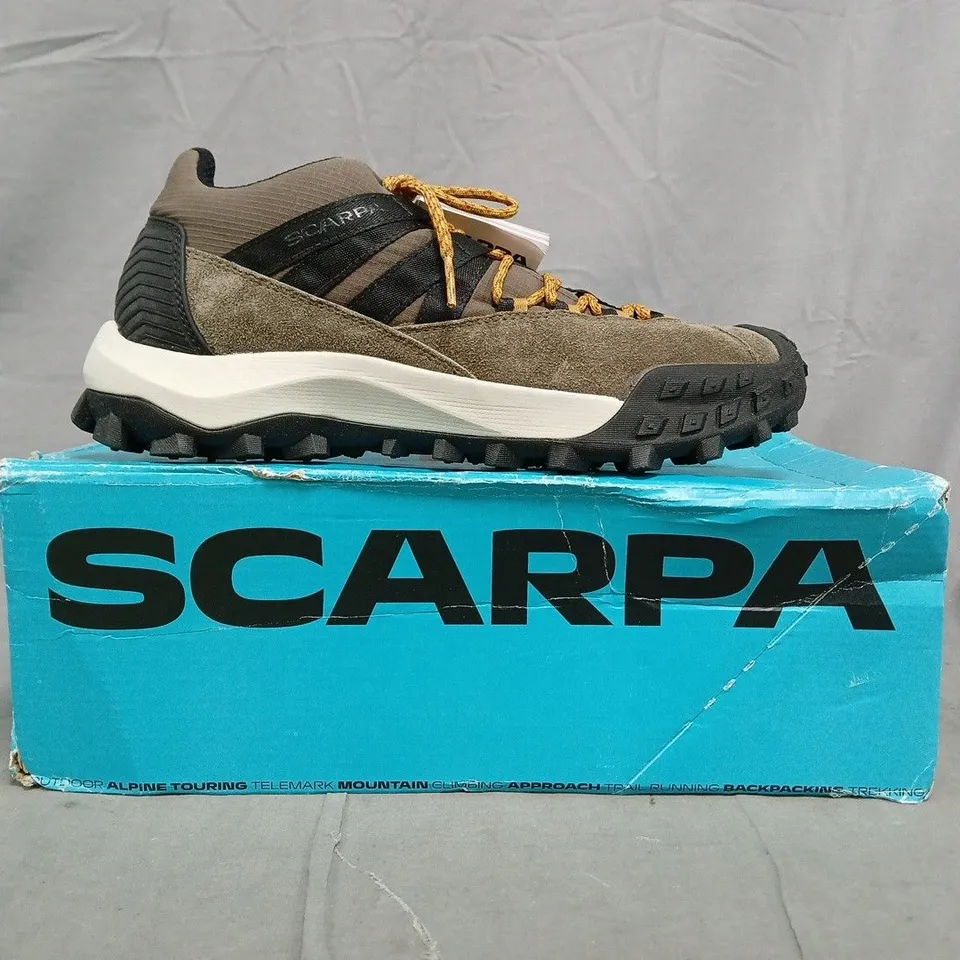 BOXED PAIR OF SCARPA TRAINERS IN MUD/BLACK SIZE UK 7