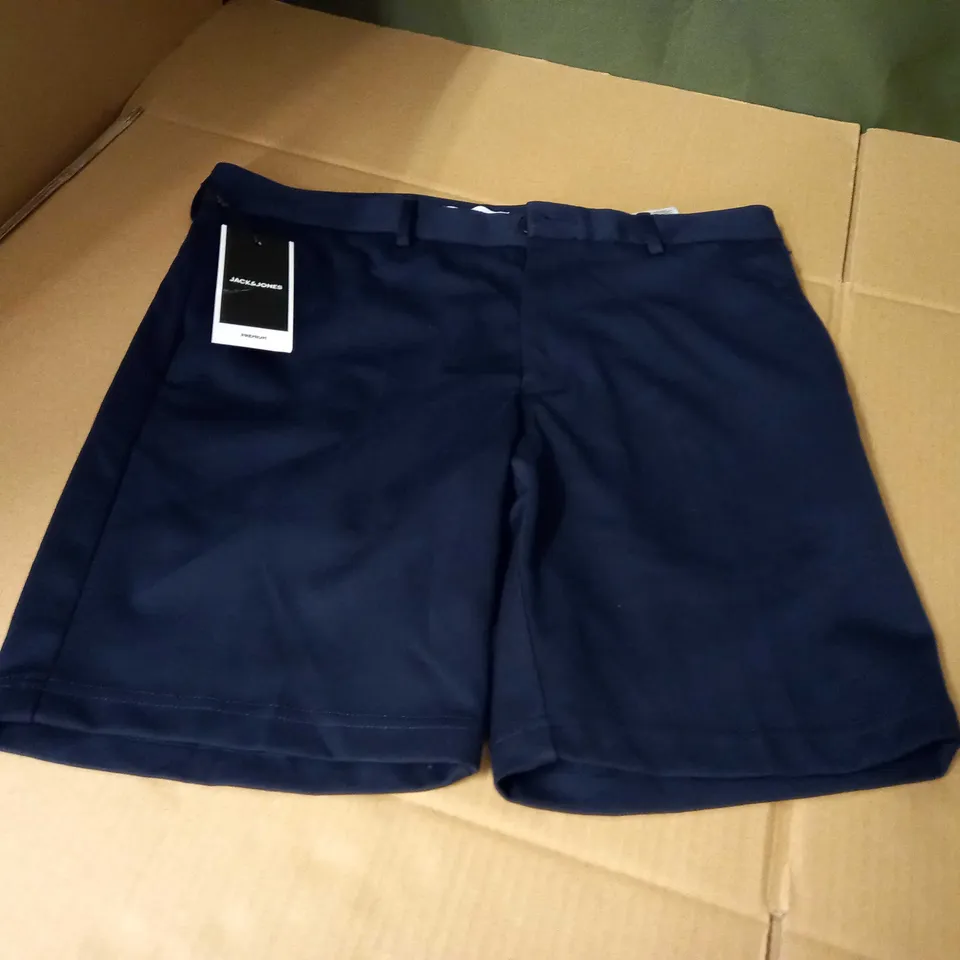 PAIR OF JACK JONES NAVY BLUE CHINO SHORTS EU SIZE M