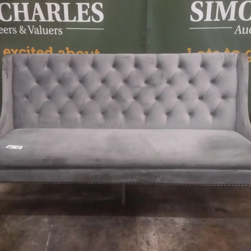 GREY FABRIC BENCH