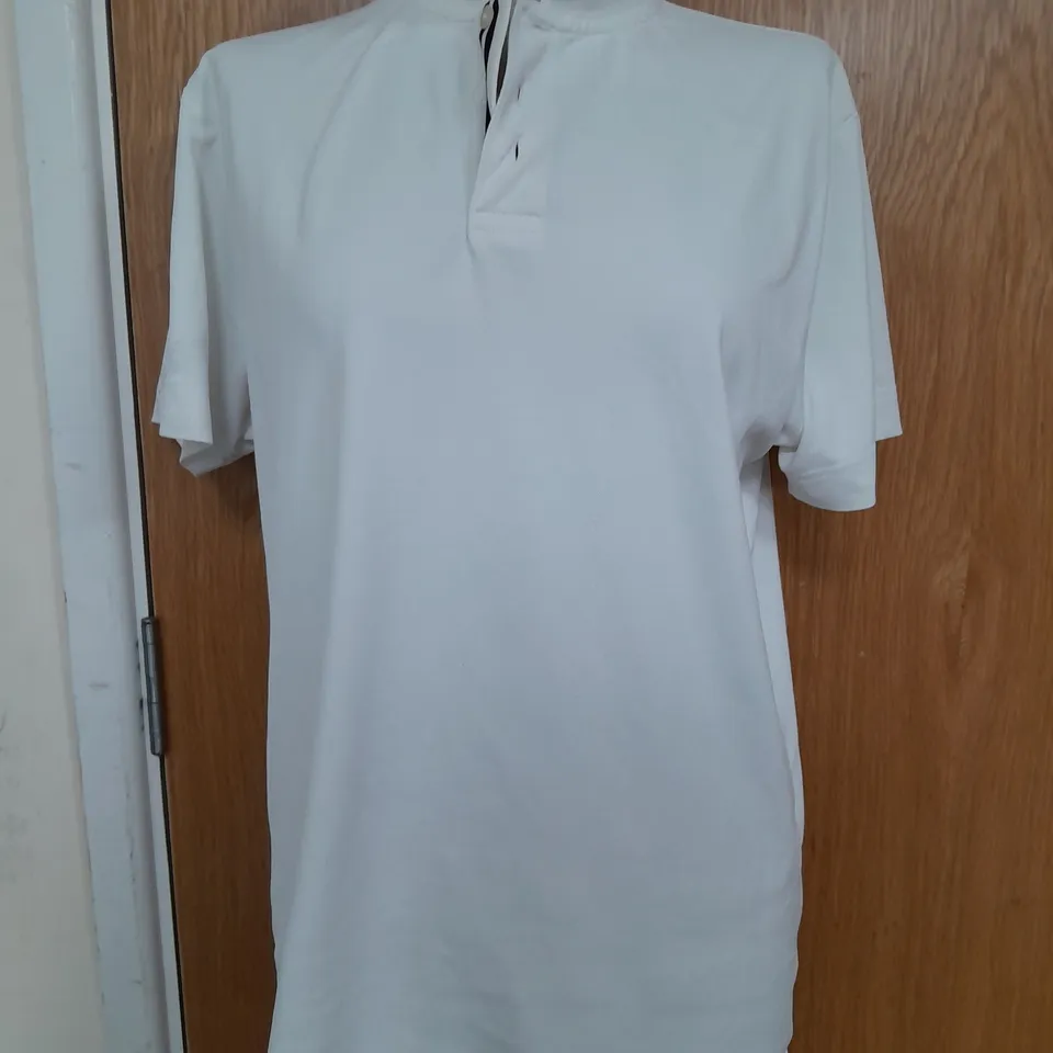 CUTTER & BUCK BREATHABLE SHIRT IN WHITE - SMALL