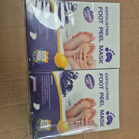 APPROXIMATELY 10 ASSORTED ITEMS INCLUDING FOOT PEEL MASK AND SKIN TAG REMOVER