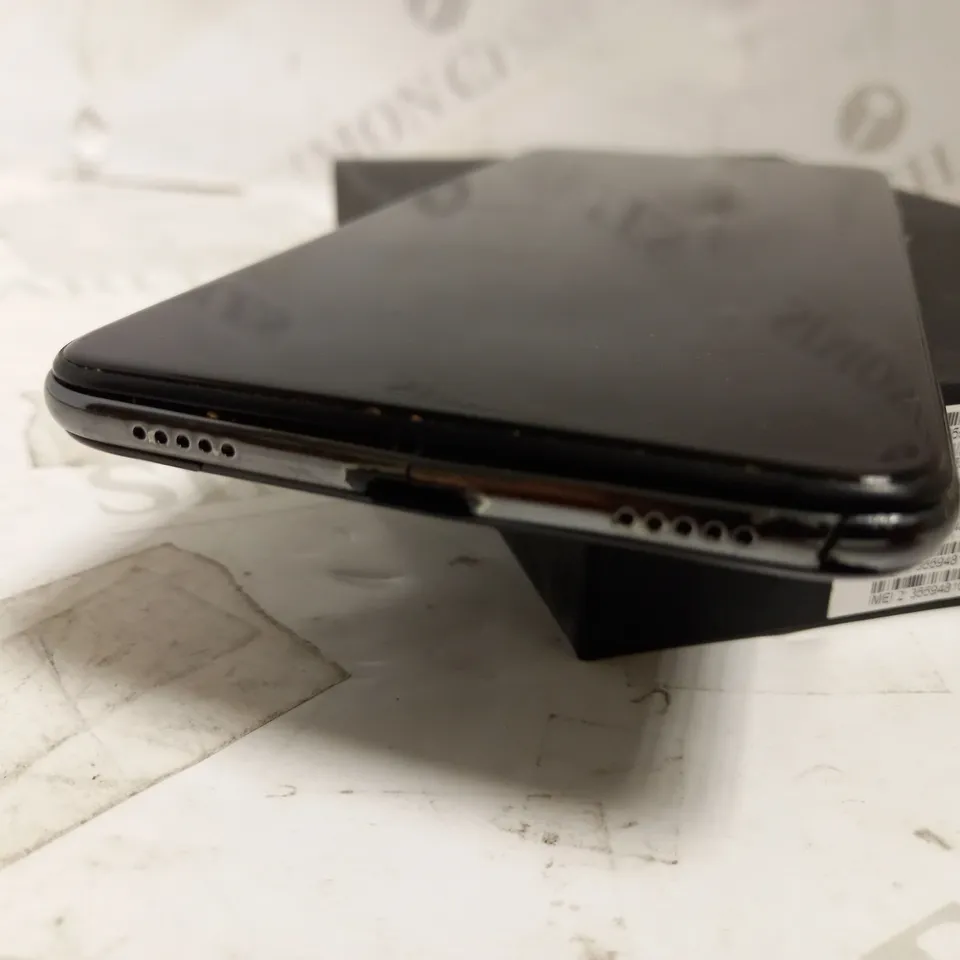 COBUT MAX 2 PHONE