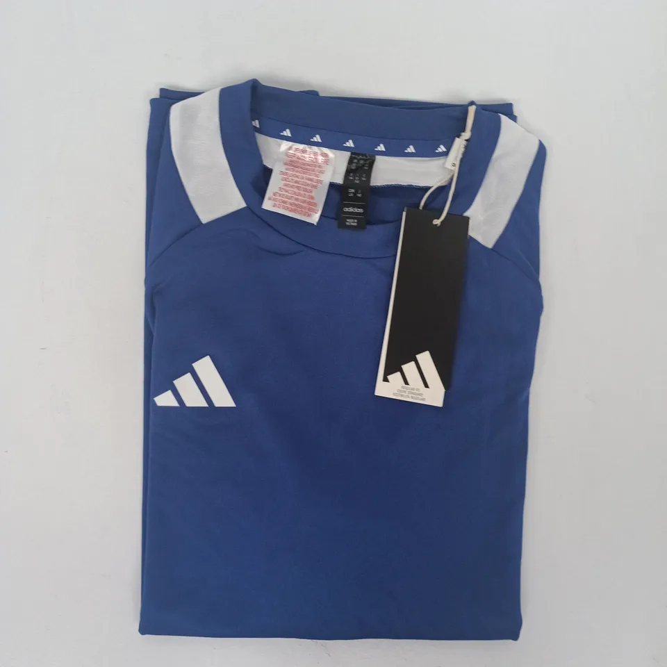 ADIDAS KID'S T-SHIRT IN BLUE/WHITE SIZE 13-14 YEARS