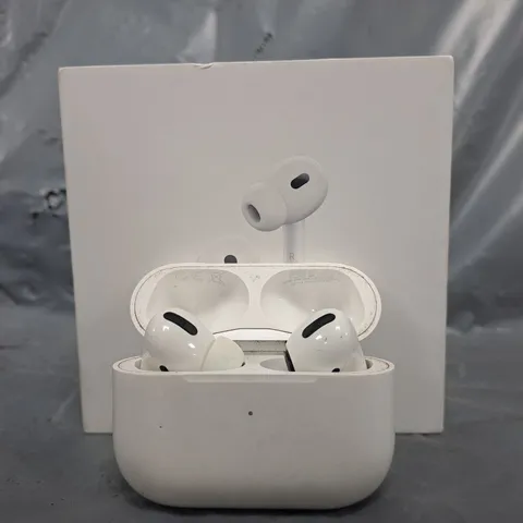 APPLE AIR PODS PRO 2ND GENERATION