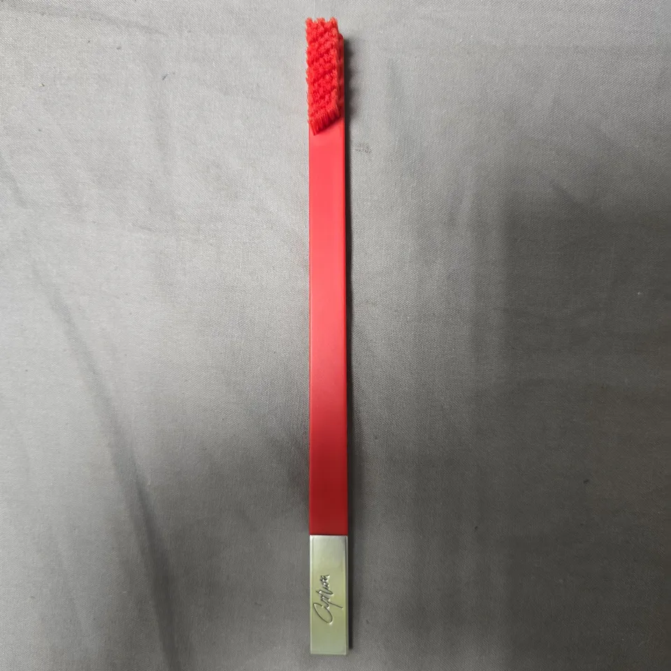 APPROXIMATELY 140 PCS APRIORI CARMINE RED/SILVER LIPSTICK – MEDIUM RED TOOTHBRUSH
