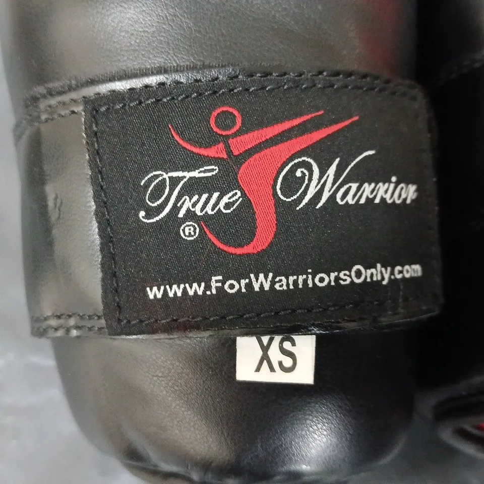TRUE WARRIOR BOXING GLOVES - BLACK WITH RED LINING, SIZE XS 