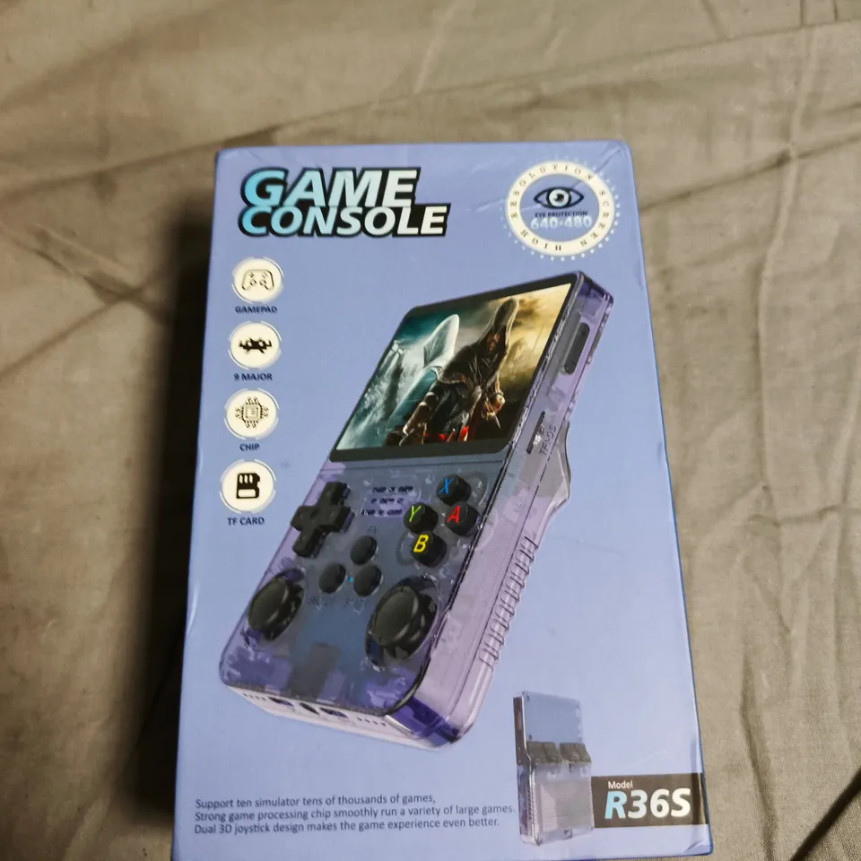 GAME CONSOLE R36S – PURPLE HANDHELD (BOXED)