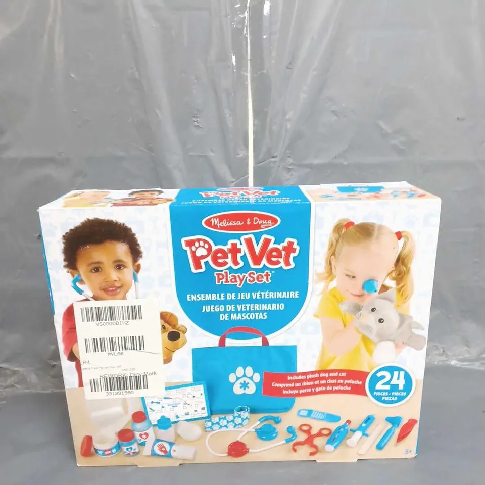 BOXED AND SEALED MELISSA & DOUG EXAMINE & TREAT PET VET PLAY SET