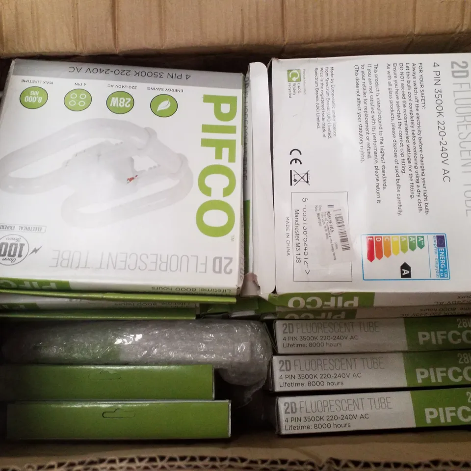 BOX CONTAINING APPROXIMATELY 30 PIFCO 2D FLUORESCENT TUBE LIGHTS