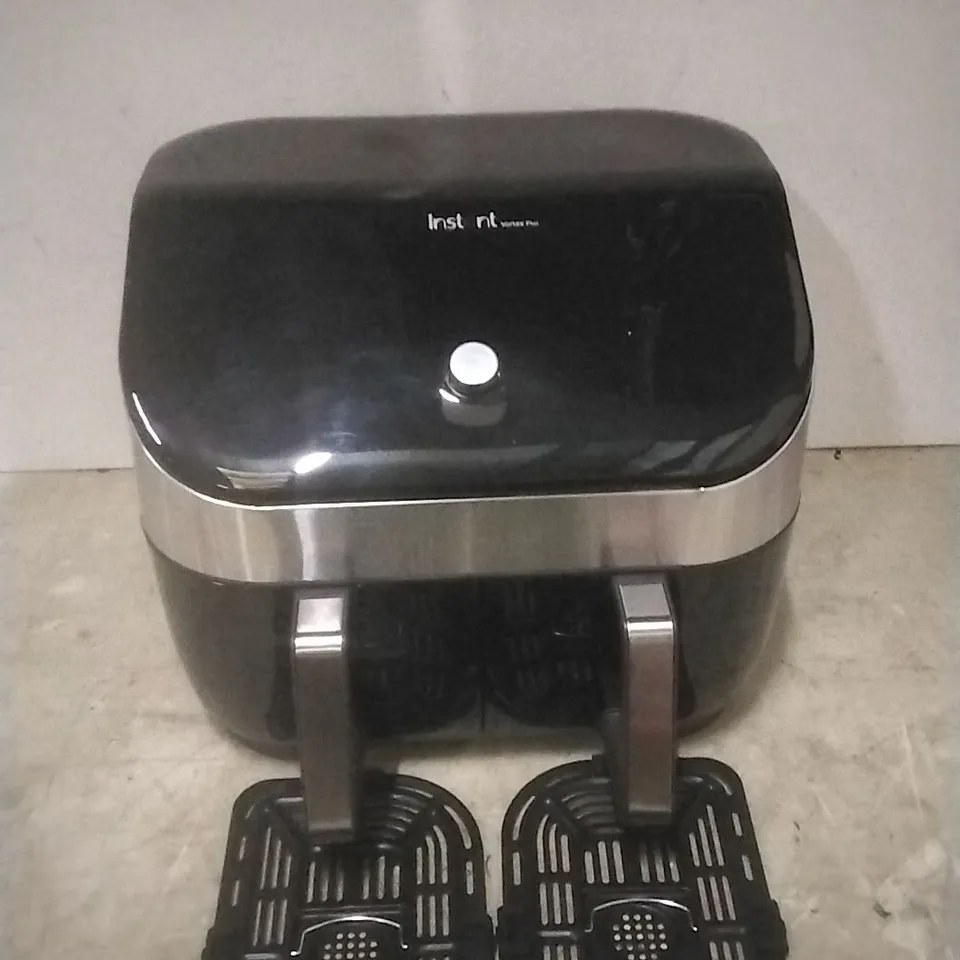 BOXED INSTANT VORTEX 8 IN 1 DUAL AIR FRYER 7.6L 