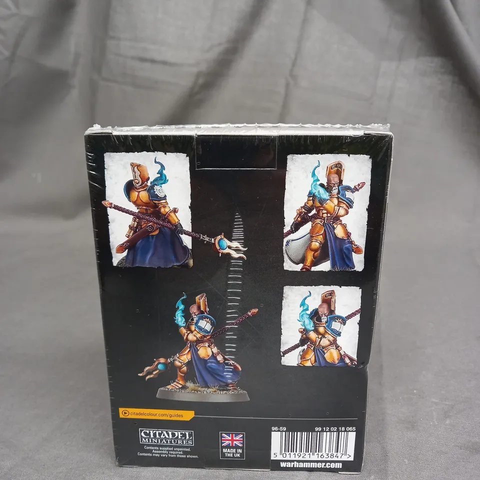 BOXED AND SEALED WARHAMMER COMMEMORATIVE SERIES - STORMCAST ETERNALS - MORDERN TZANE - KNIGHT ARCANUM