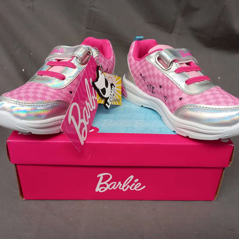 BOXED PAIR OF BARBIE KIDS SHOES IN PINK/PRISMATIC UK SIZE 11