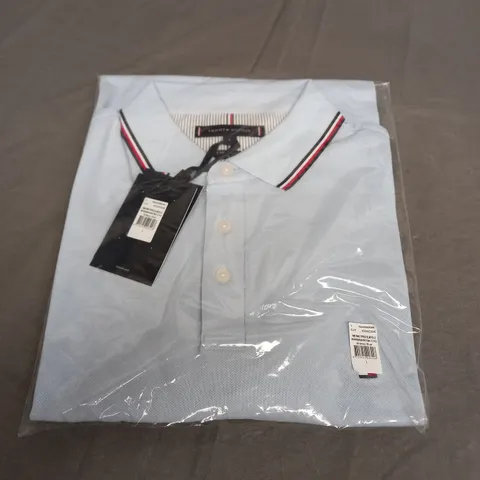 SEALED TOMMY HILFIGER TIPPED SLIM POLO IN BREEZY BLUE - LARGE