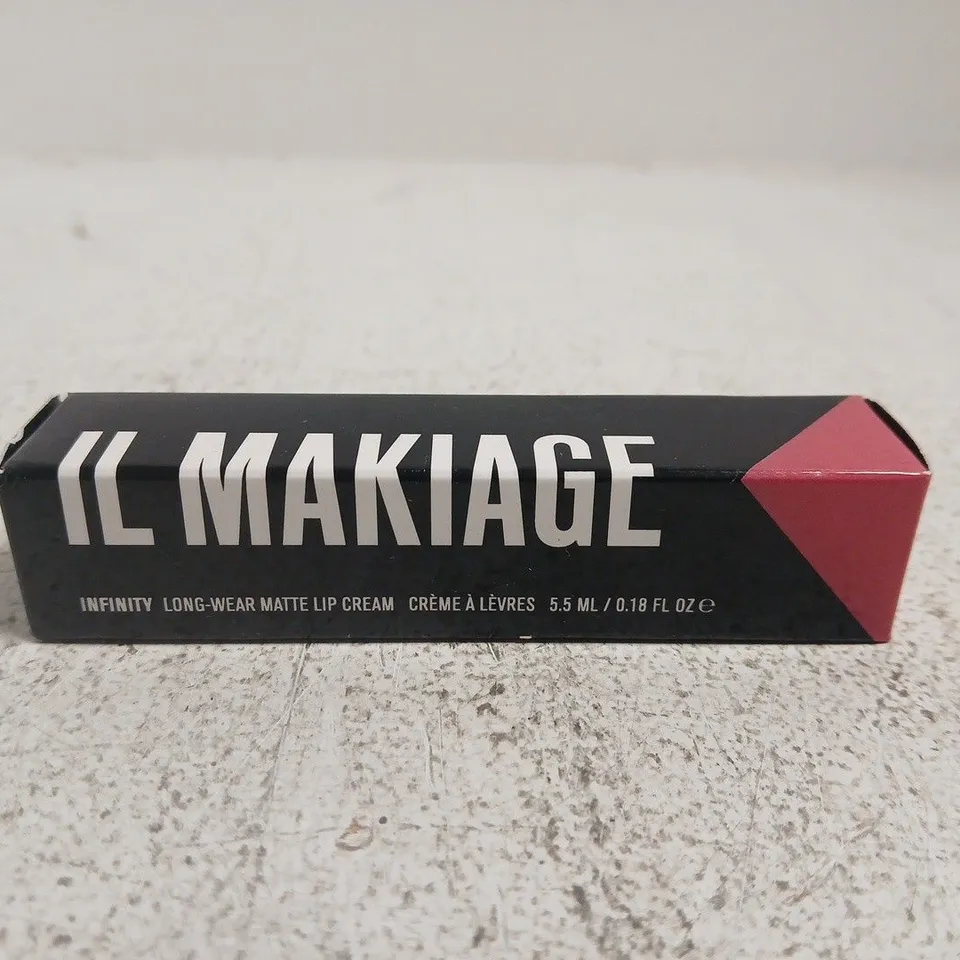 IL MAKIAGE INFINITY LONG-WEAR MATTE LIP CREAM – 5.5 ML (BOXED)