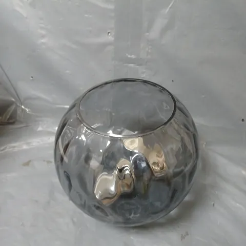 BOXED LUXE GLASS FLUSH LIGHT