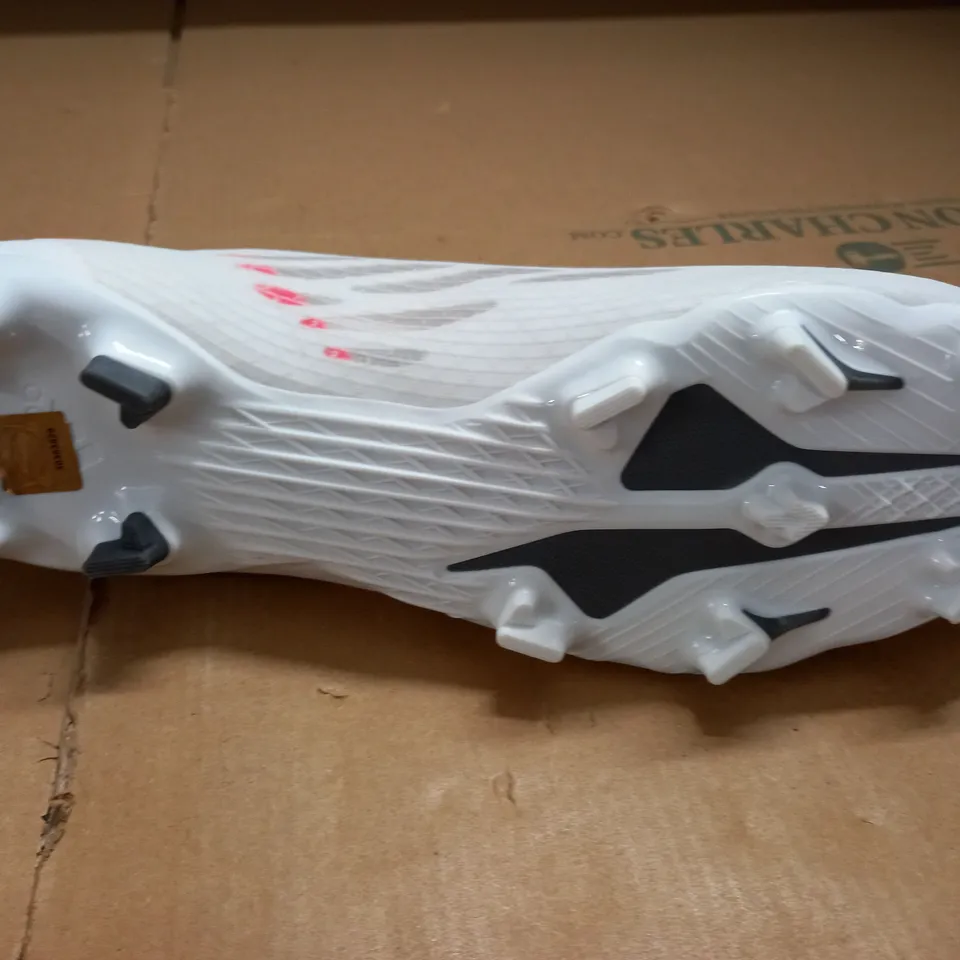 SIGNED ADIDAS SPEEDFLOW.3 FOOTBALL BOOT 