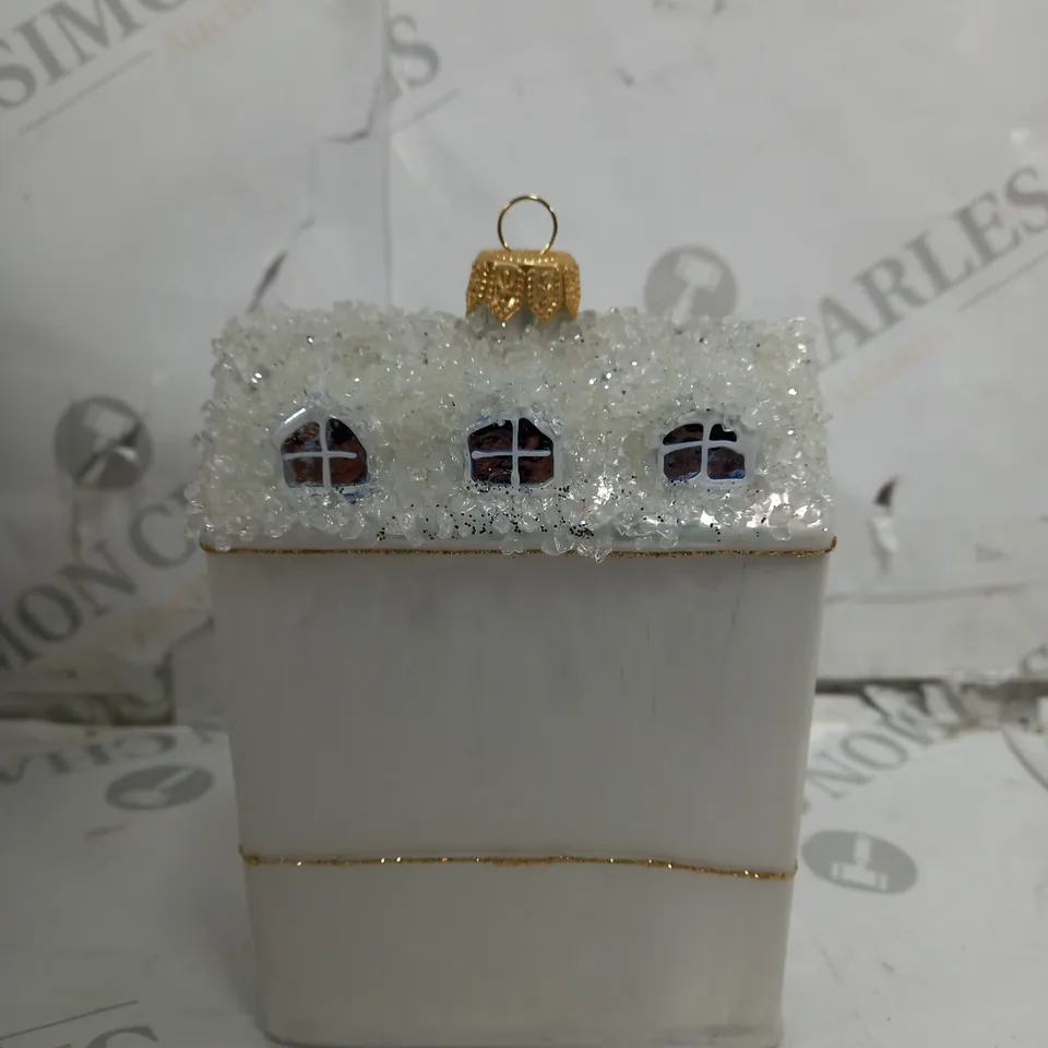 ANNABEL'S 2023 CHRISTMAS DECORATION