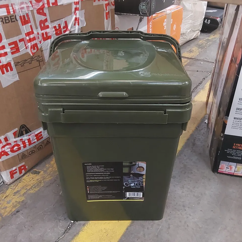BOXED RIDGE MONKEY CAMPING TOILET SET (1 BOX)