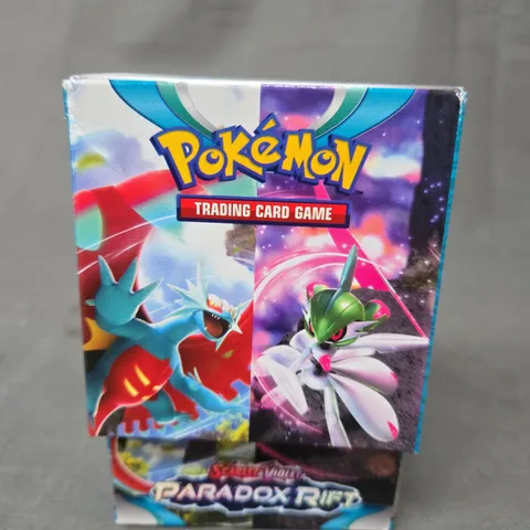 POKÉMON TRADING CARD GAME SCARLET & VIOLET PARADOX RIFT BOOSTER BUNDLE