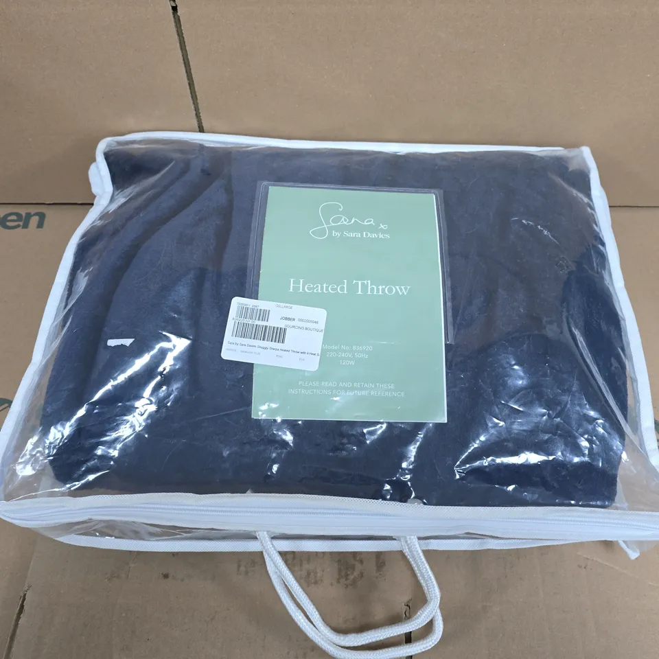 SARA BY SARA DAVIES SNUGGLY SHERPA HEATED THROW