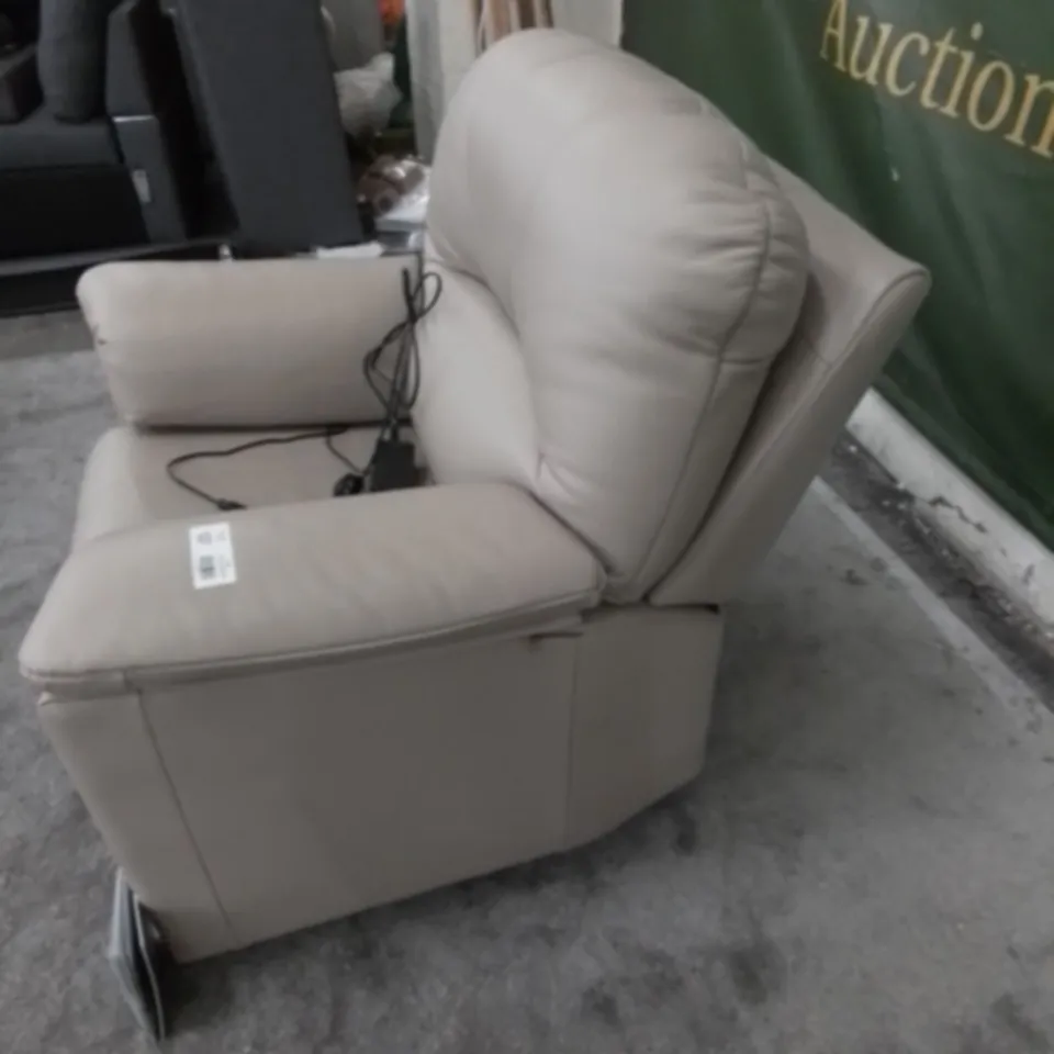 DESIGNER G PLAN MADE CHLOE HUSK ALABASTER LEATHER ELECTRIC RECLINING ARM CHAIT