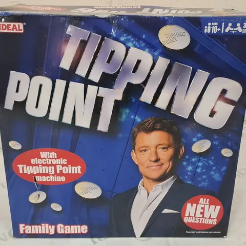 BOXED TIPPING POINT FAMILY GAME