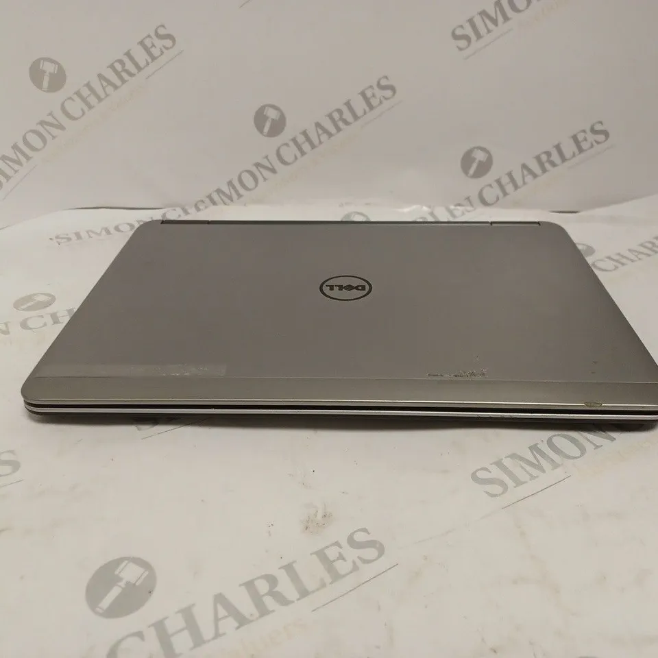 DELL E7240 SERIES LAPTOP 