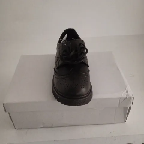 SHOES BY EMMA ETON BLACK PUMPS UK 4 BOXED