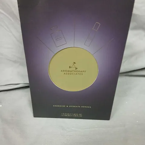 AROMATHERAPY ASSOCIATES ENERGISE & HYDRATE HEROES GIFT SET – REVIVE MORNING BATH & SHOWER OIL 55 ML + REVIVE BODY OIL 100 ML