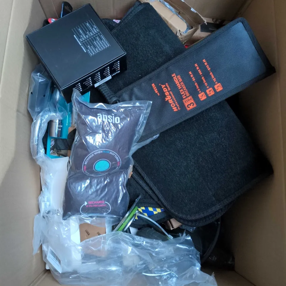 BOX OF ASSORTED CAR ITEMS AND TOOLS
