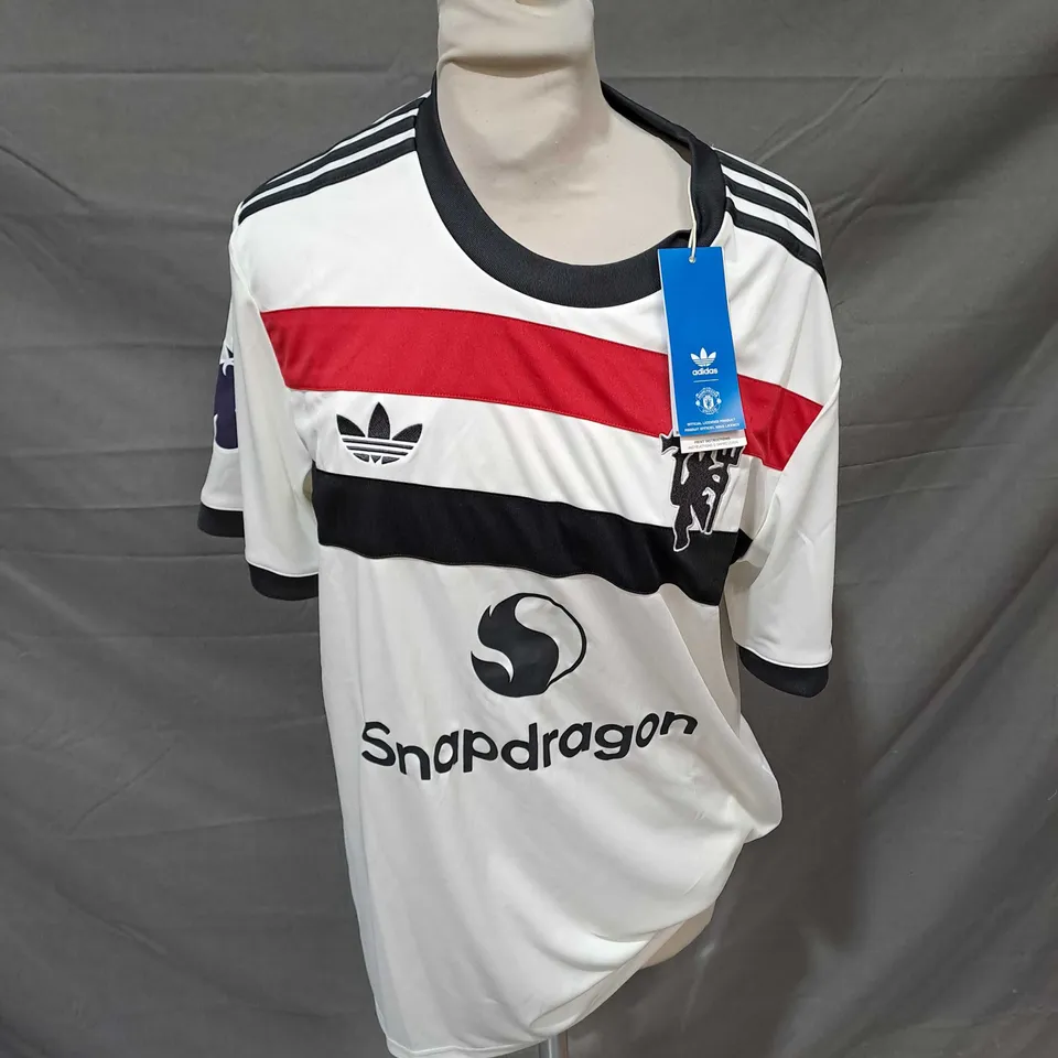 ADIDAS MANCHESTER UNITED FOOTBALL CLUB SHIRT -  GARNACHO 17 - MEDIUM