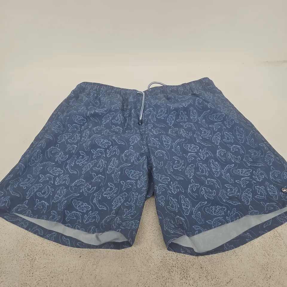 PETER MILLAR MEN’S SWIM SHORTS – BLUE PAISLEY, SIZE M