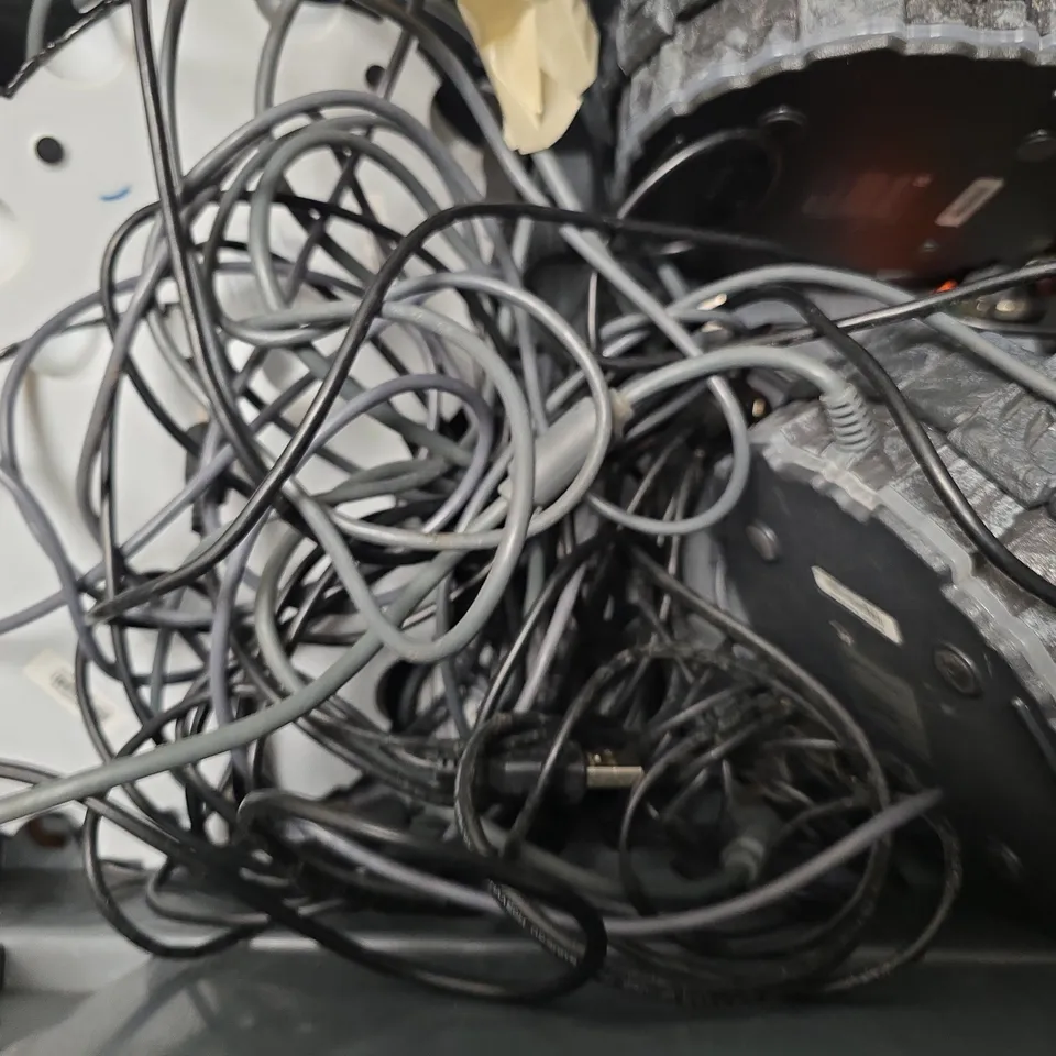 APPROXIMATELY 5 ASSORTED ACTIVATION CONSOLE PORTABLES TO INCLUDE - PORTAL OF POWER , TRAPTANIUM PORTAL 