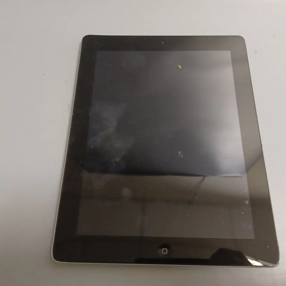 APPLE IPAD A1458 (4TH GEN) TABLET 