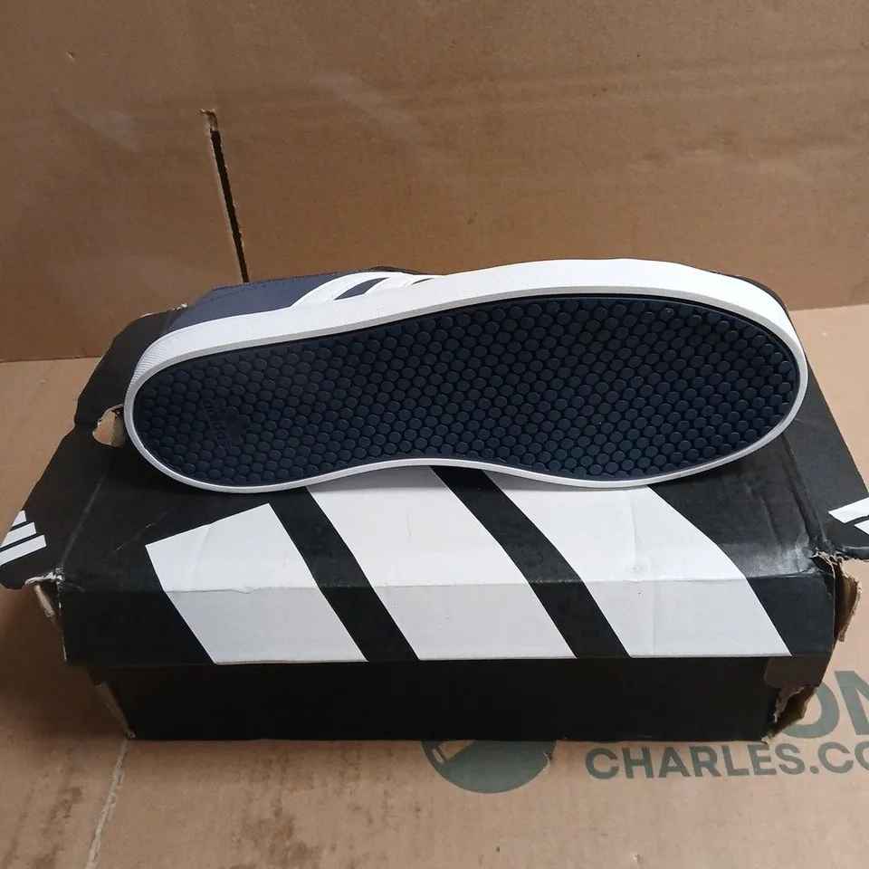 ADIDAS DARK BLUE/WHITE TRAINERS BOXED SIZE 5