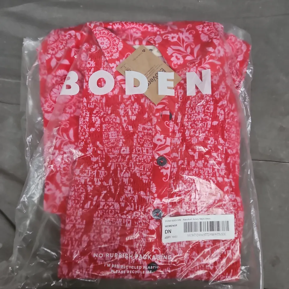 BAGGED BODEN SMOCKED JERSEY SHIRT DRESS IN RED - 10R
