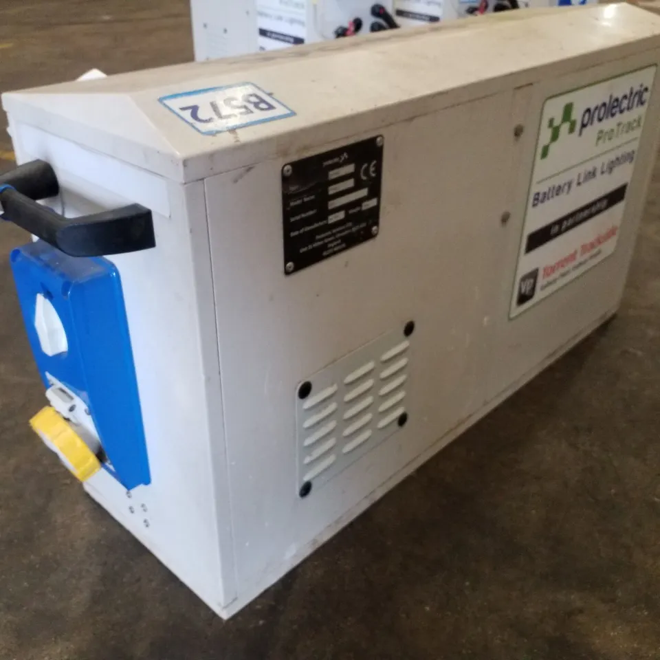 PROTRACK LIGHTING BATTERY POWER PACK