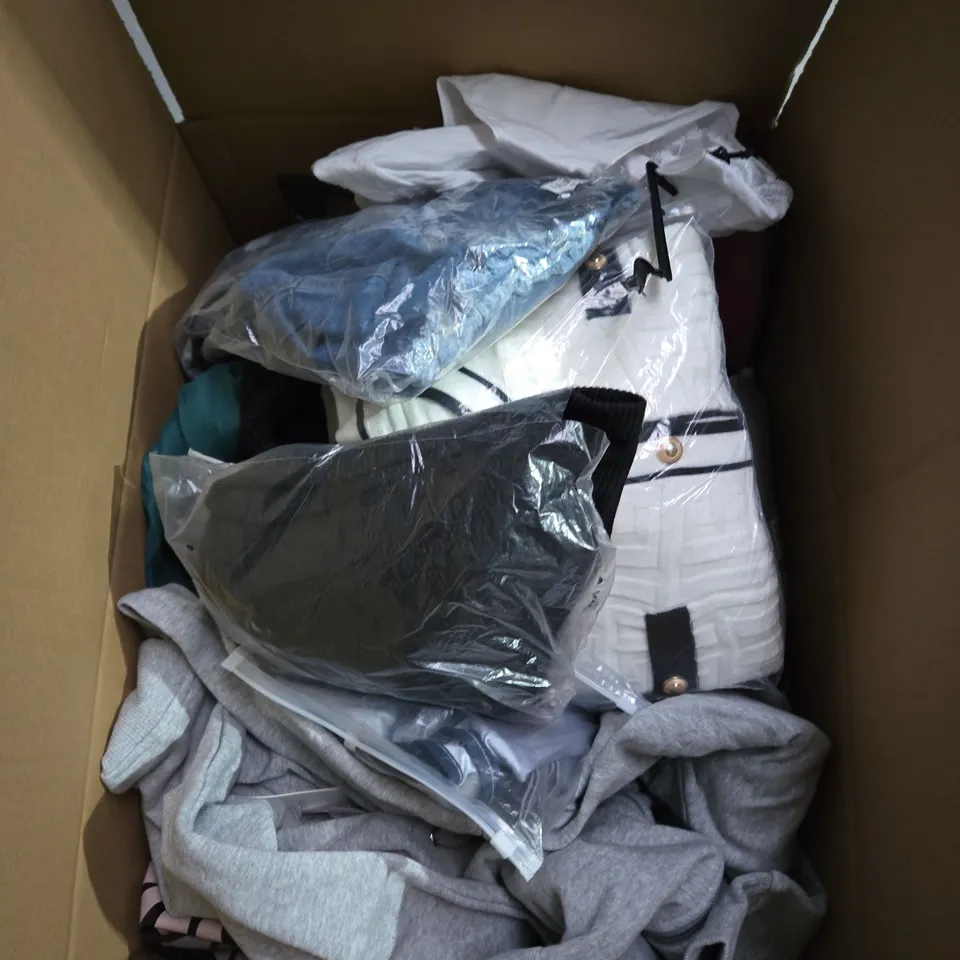 LARGE BOX OF ASSORTED CLOTHING ITEMS IN VARIOUS SIZES, STYLES AND COLOUR 