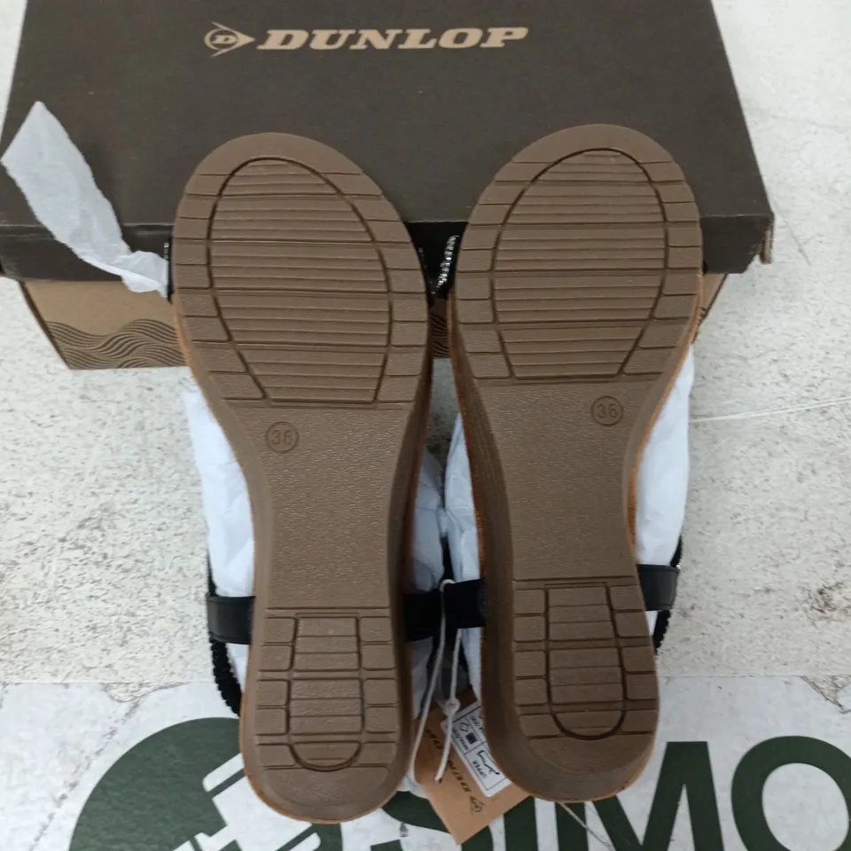 BOXED PAIR OF LDUNLOP VERONA SANDALS IN BLACK - EU 39